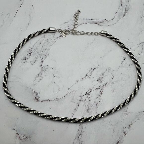 Vintage KR silver tone twisted rope chain - Picture 7 of 7
